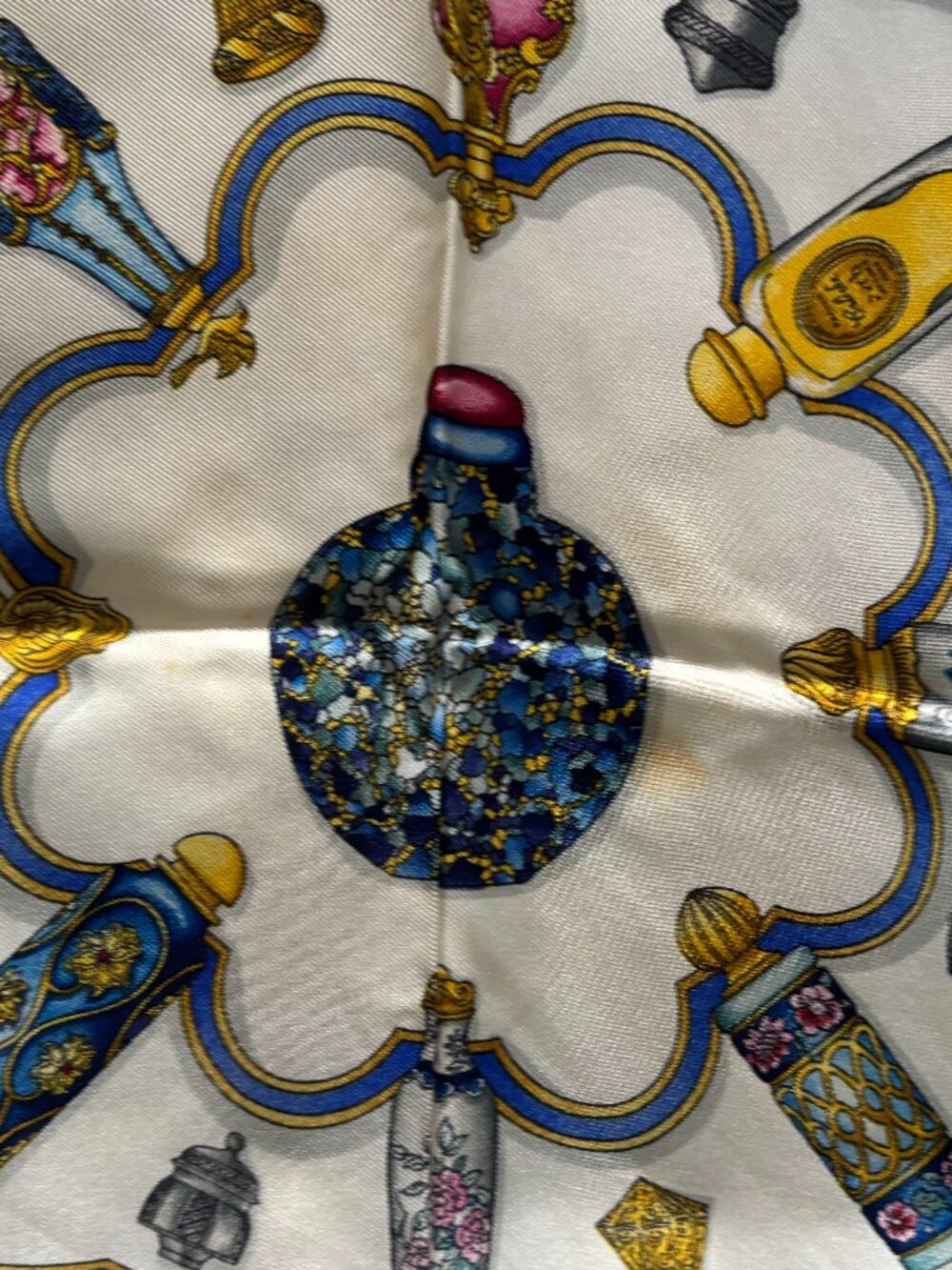 Auth HERMES "Qu’importe Le Flacon” Perfume Silk Scarf by Catherine Baschet - Picture 5 of 10